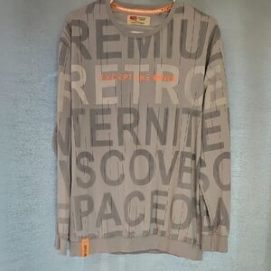 Trendy Gray Graphic Women's‎ Sweater